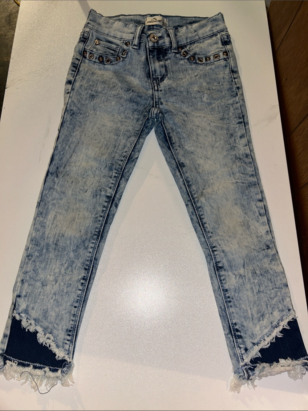 3/$25 Jordache | Acid Wash Distressed Jean Capri